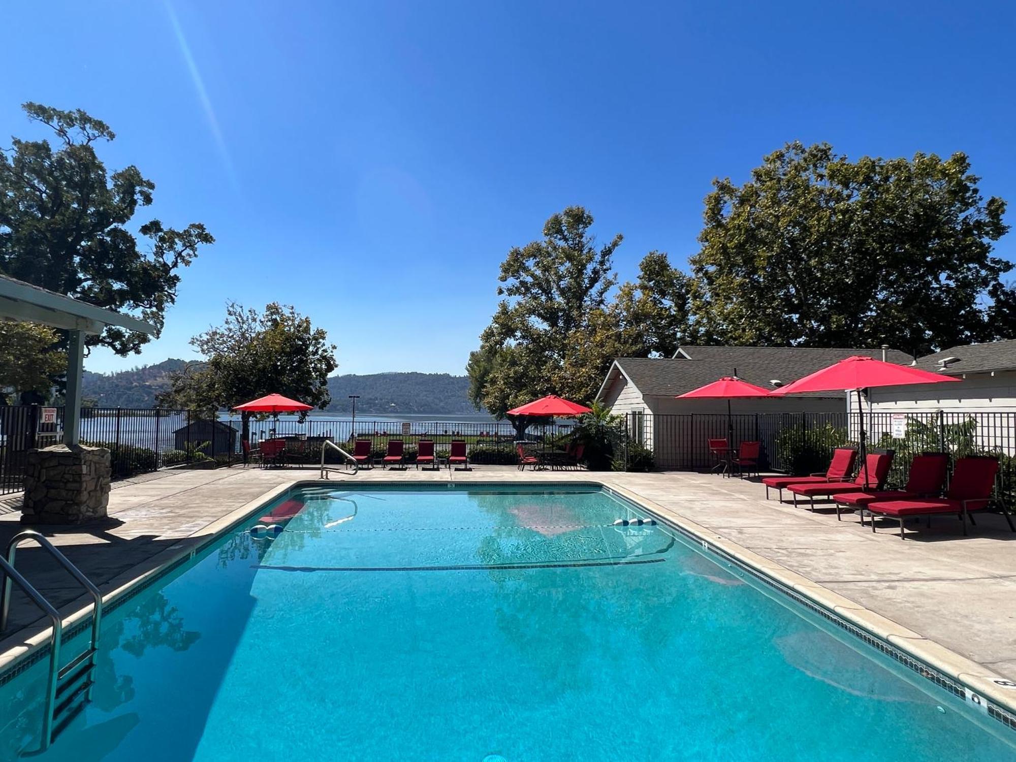 Clear Lake Cottages & Marina Clearlake Exterior foto