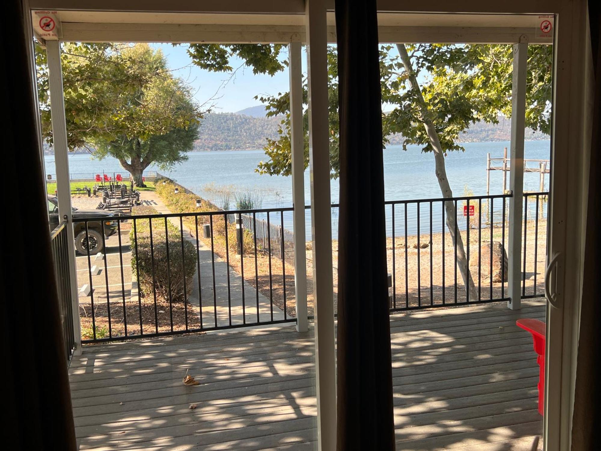 Clear Lake Cottages & Marina Clearlake Cameră foto